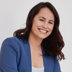 Brandy DeOrnellas headshot