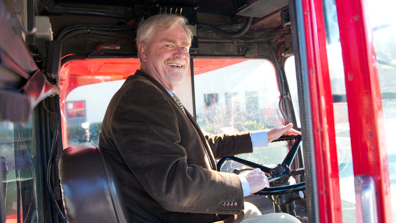 Black, who served as a student driver after establishing Unitrans, enjoys the view from the driver’s seat as an alumnus. Black, who served as a student driver after establishing Unitrans, enjoys the view from the driver’s seat as an alumnus.