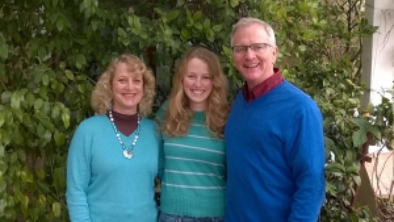All smiles for UC Davis from the Davis family Davis Family